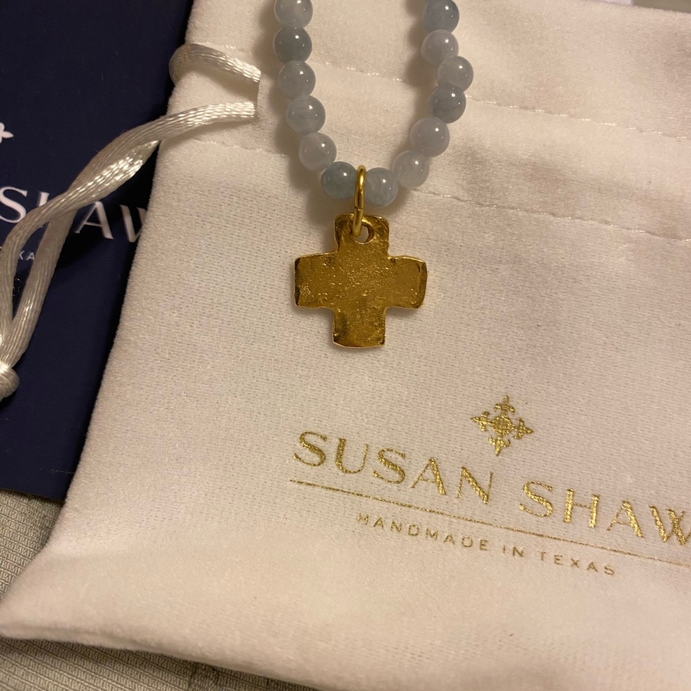 Susan Shaw Gold Cross Pendant Necklace